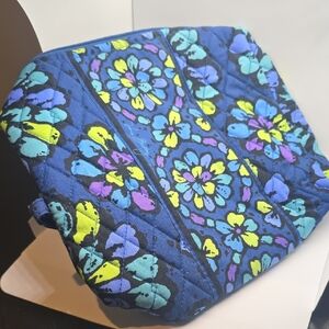 Vera Bradley Blue Floral Cosmetic Bag. RETIRED PATTERN!